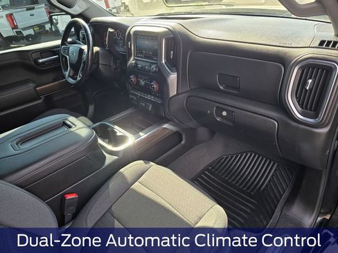 Used 2021 Chevrolet Silverado 1500 RST w/ Z71 Off-Road Package AWD/4WD image 17