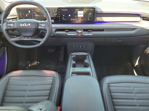 Used 2024 Kia EV9 Land AWD/4WD image 17