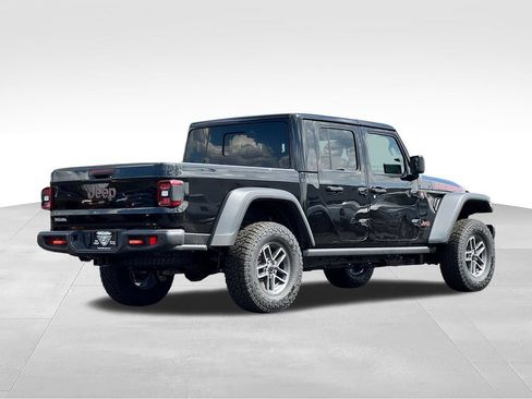 New 2026 Jeep Gladiator Mojave w/ Steel Bumper Group AWD/4WD image 7