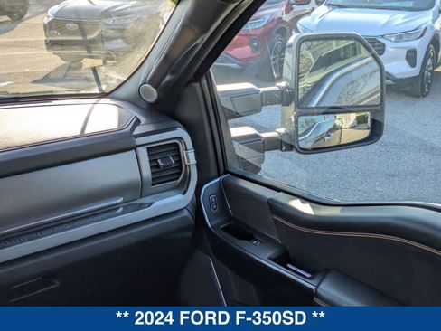 Certified 2024 Ford F350 Platinum image 22