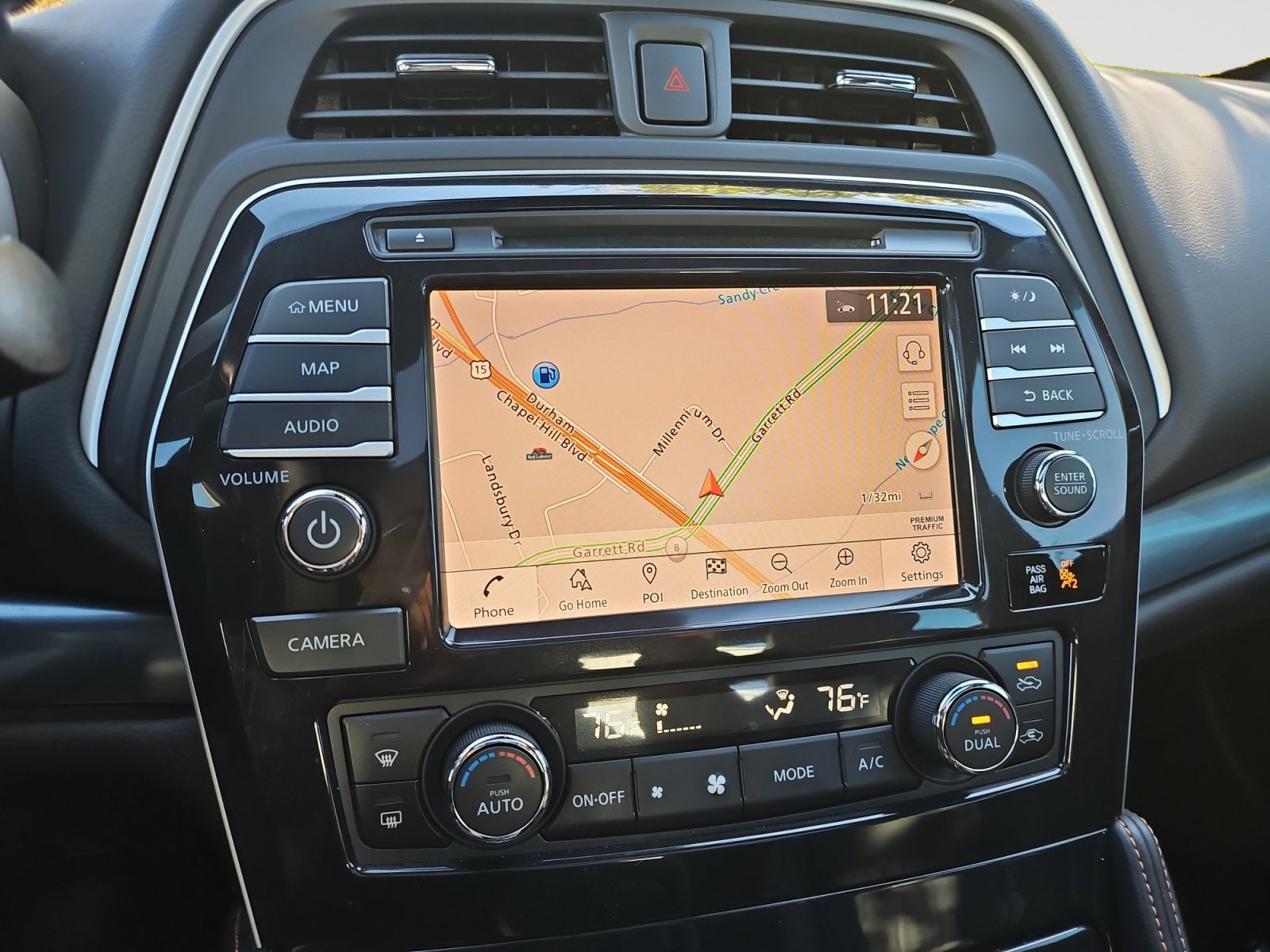 Used 2021 Nissan Maxima SR w/ Sport Mat Group FWD image 28