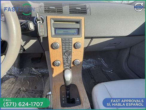 Used 2009 Volvo C70 T5 image 25