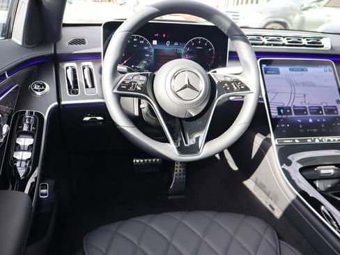 New 2025 Mercedes-Benz S 580 4MATIC Sedan image 4
