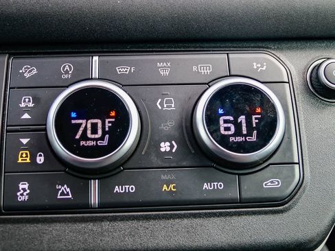 Used 2020 Land Rover Defender 110 S image 27