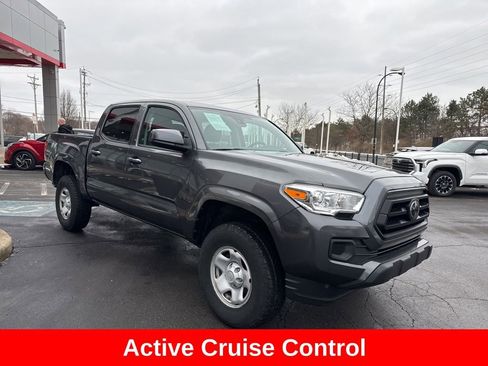 Used 2021 Toyota Tacoma SR image 9