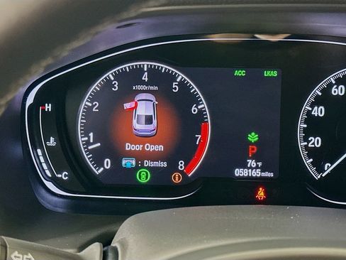 Used 2018 Honda Accord EX-L image 12