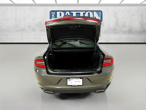 Used 2022 Dodge Charger SXT RWD image 25