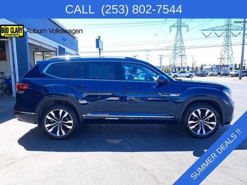 Used 2023 Volkswagen Atlas SEL Premium AWD/4WD image 6