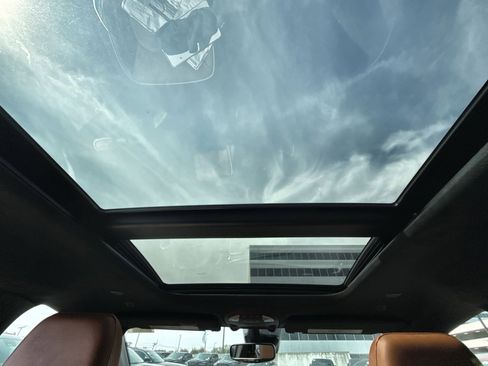 New 2026 Chrysler Pacifica Pinnacle image 24