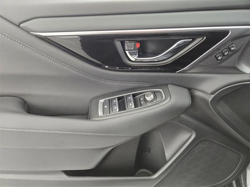 Certified 2025 Subaru Outback Limited XT image 24