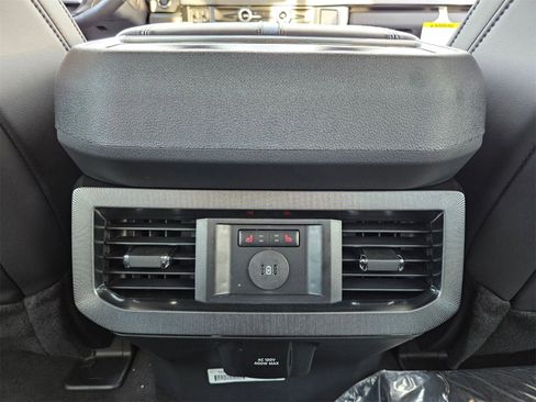 New 2026 Ford F250 Platinum w/ Tremor Off-Road Package image 29