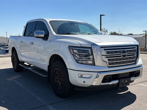Used 2023 Nissan Titan Platinum Reserve w/ Moonroof Package image 3