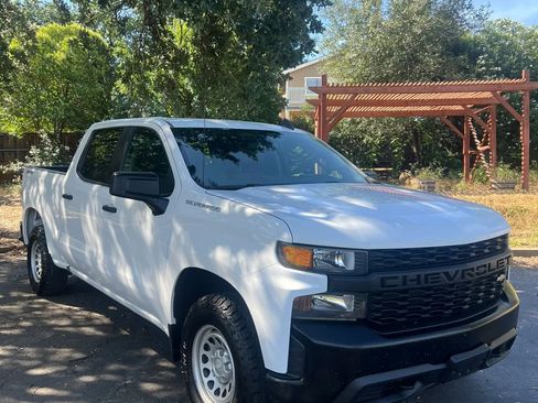 Used 2019 Chevrolet Silverado 1500 W/T w/ Trailering Package AWD/4WD image 3