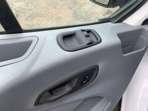 Used 2017 Ford Transit 350 148 Medium Roof image 15
