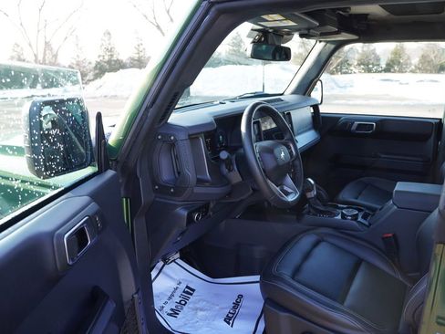 Certified 2025 Ford Bronco Badlands AWD/4WD image 15