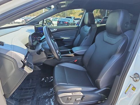 Certified 2023 Volkswagen ID.4 Pro S RWD image 15