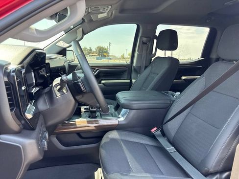 Certified 2024 Chevrolet Silverado 1500 LT Trail Boss w/ Convenience Package II AWD/4WD image 11