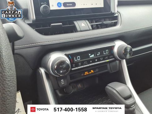 Used 2025 Toyota RAV4 LE AWD/4WD image 22