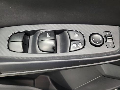 Certified 2023 Nissan Sentra S FWD image 21