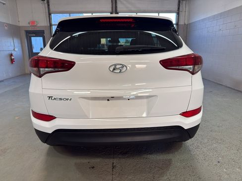 Used 2017 Hyundai Tucson SE FWD image 5