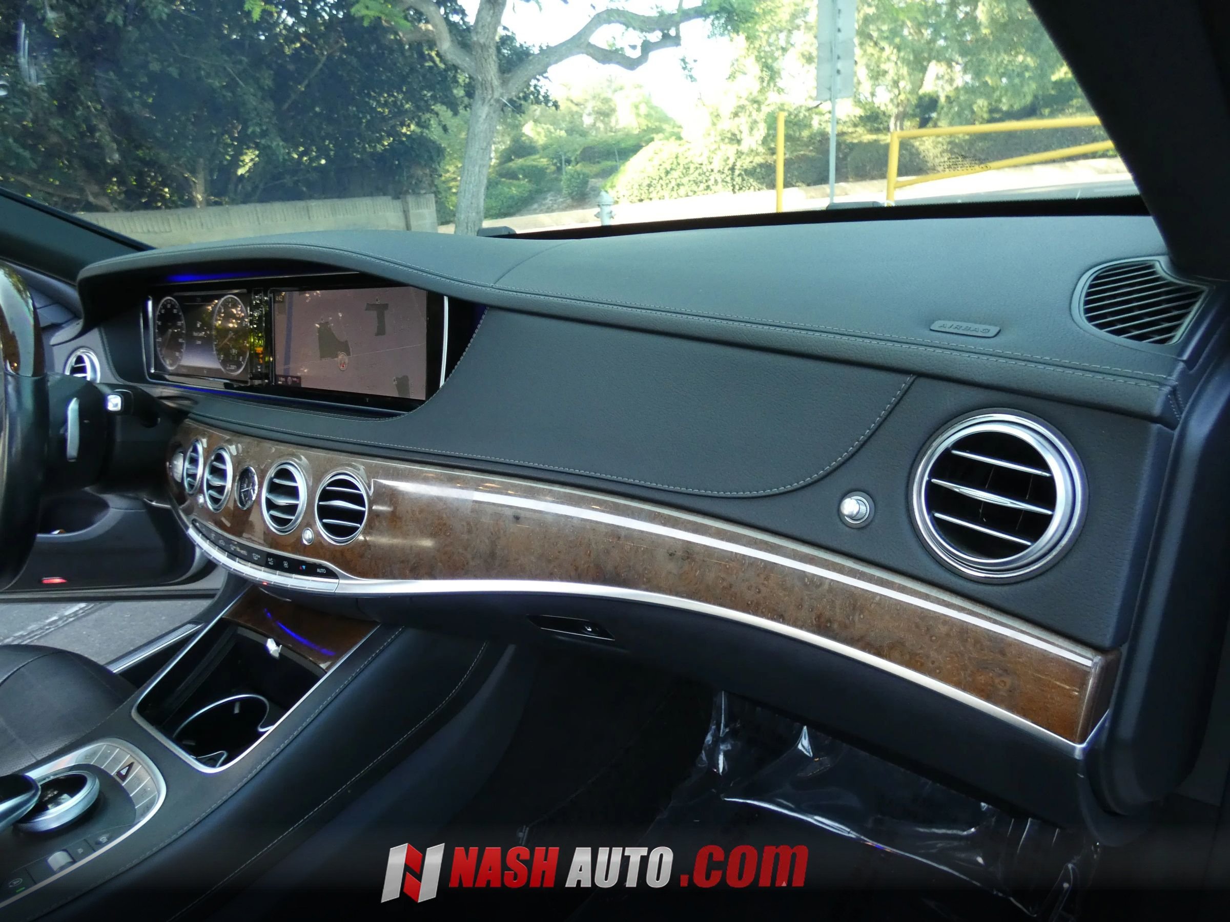 Used 2015 Mercedes-Benz S 550 Sedan image 29