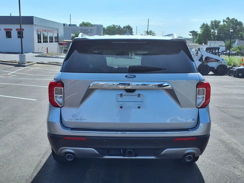 Used 2020 Ford Explorer Limited w/ Class III Trailer Tow Package AWD/4WD image 31