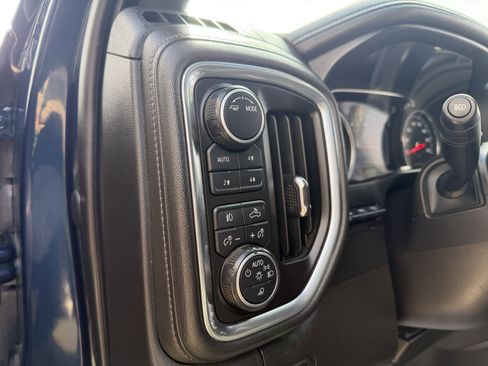 Used 2020 Chevrolet Silverado 2500 High Country w/ Technology Package image 40