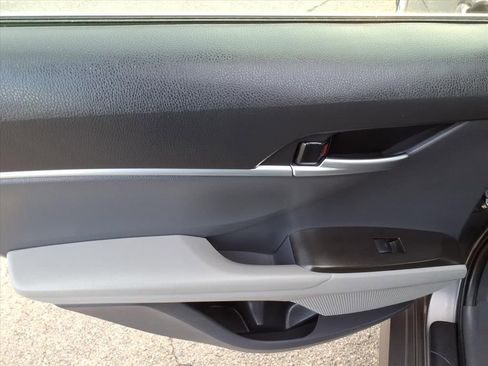 Used 2024 Toyota Camry LE image 31