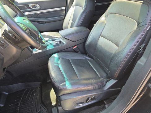 Used 2016 Ford Explorer Sport AWD/4WD image 24