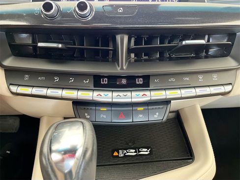 Used 2023 Cadillac CT4 Luxury w/ Sun And Sound Package image 16