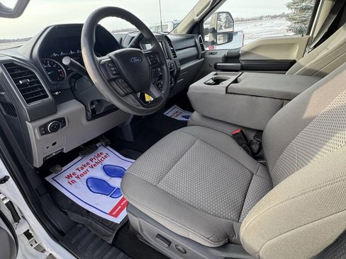 Used 2022 Ford F250 XLT w/ XLT Value Package AWD/4WD image 41