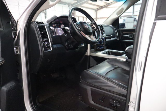 Used 2016 RAM 2500 Laramie w/ Protection Group AWD/4WD image 31