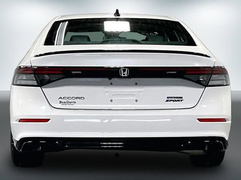Used 2024 Honda Accord Sport image 7