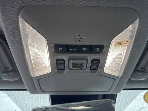 Used 2023 Toyota RAV4 XLE image 15