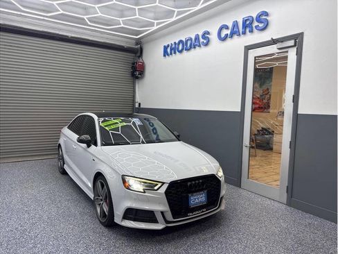 Used 2017 Audi A3 2.0T Premium Plus w/ Premium Plus Package AWD/4WD image 8