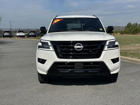 Used 2024 Nissan Armada SL w/ Midnight Edition Package image 2