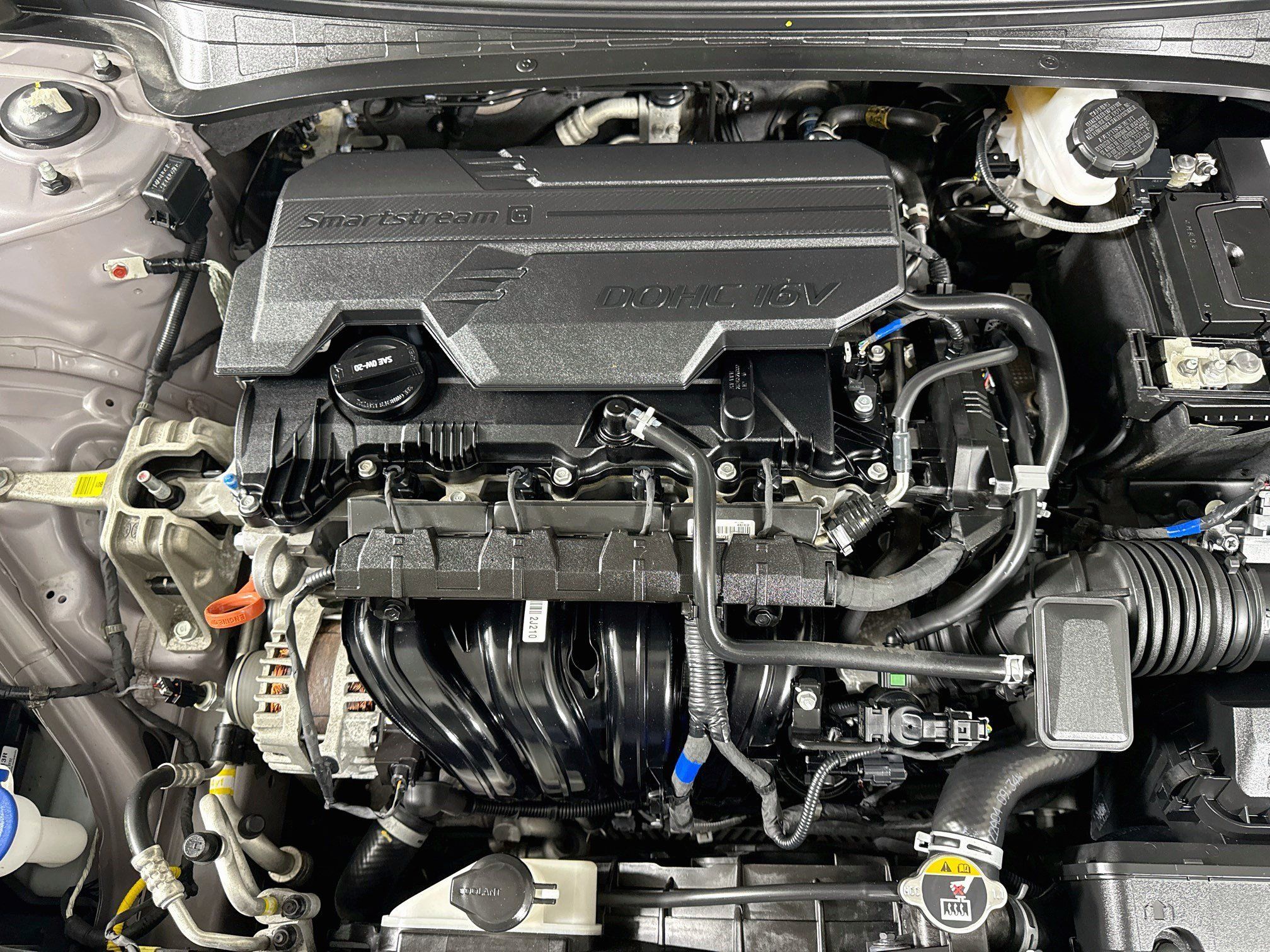 Used 2022 Hyundai Elantra SEL w/ Convenience Package FWD image 39