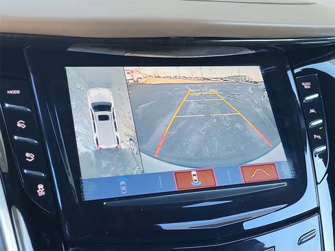 Used 2020 Cadillac Escalade ESV Platinum image 26