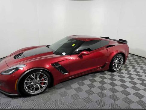 Used 2015 Chevrolet Corvette Z06 w/ 2LZ Preferred Equipment Group image 8