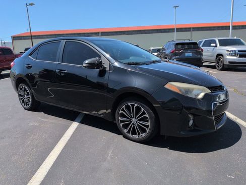 Used 2014 Toyota Corolla S w/ Driver Convenience Package FWD image 8