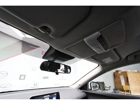 Used 2024 Nissan Sentra SV FWD image 22