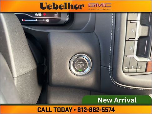 Used 2024 GMC Yukon Denali Ultimate image 27