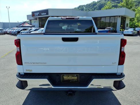 Used 2023 Chevrolet Silverado 1500 LT AWD/4WD image 4