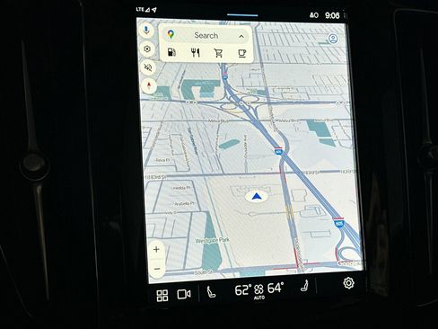 Used 2024 Volvo XC60 B5 Core image 26