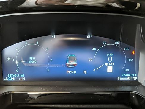 Used 2023 Lincoln Corsair Reserve image 22