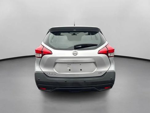 Used 2020 Nissan Kicks SR FWD image 6