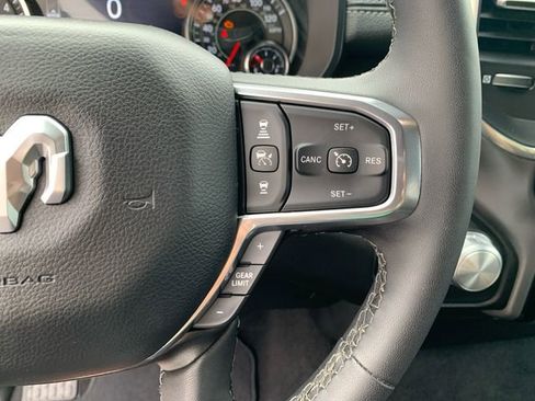 Used 2025 RAM 1500 Laramie image 24