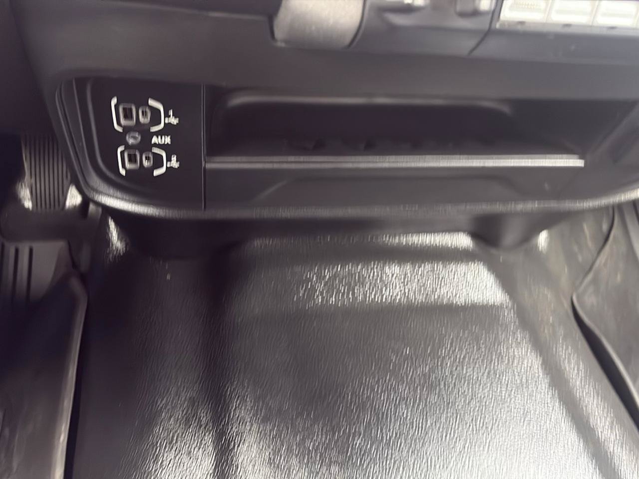 Used 2022 RAM 2500 Tradesman AWD/4WD image 23