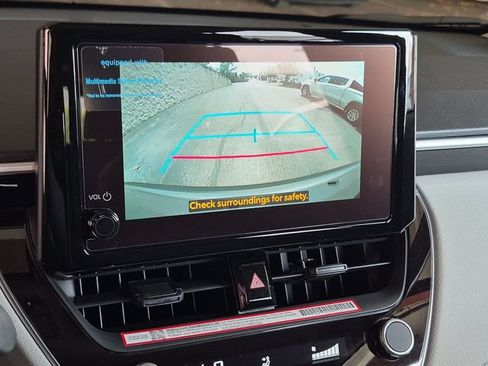 Certified 2026 Toyota Corolla Cross LE FWD image 21