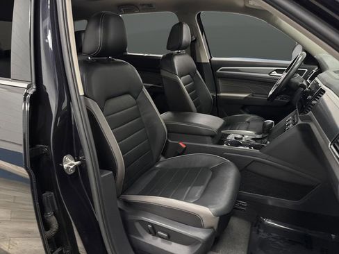 Used 2022 Volkswagen Atlas SEL Premium image 31